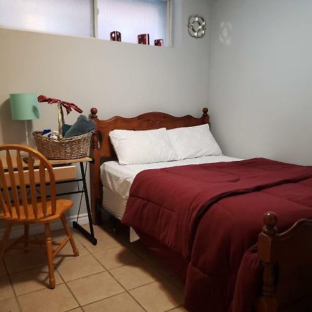 Private Room In Downtown Halifax Exterior foto
